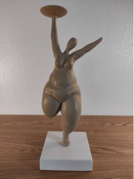 Statue de femme 1